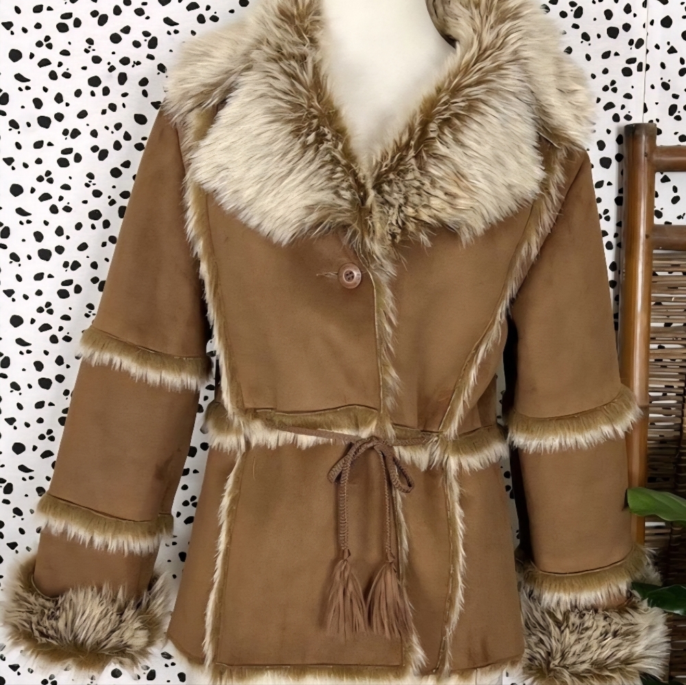 E Studio 90s Faux Fur Lined Faux Leather Suede